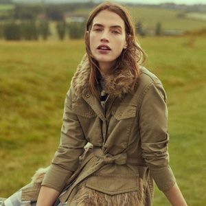 👢Anthro Saskia Fur Trimmed Uitlity Green Jacket🍂